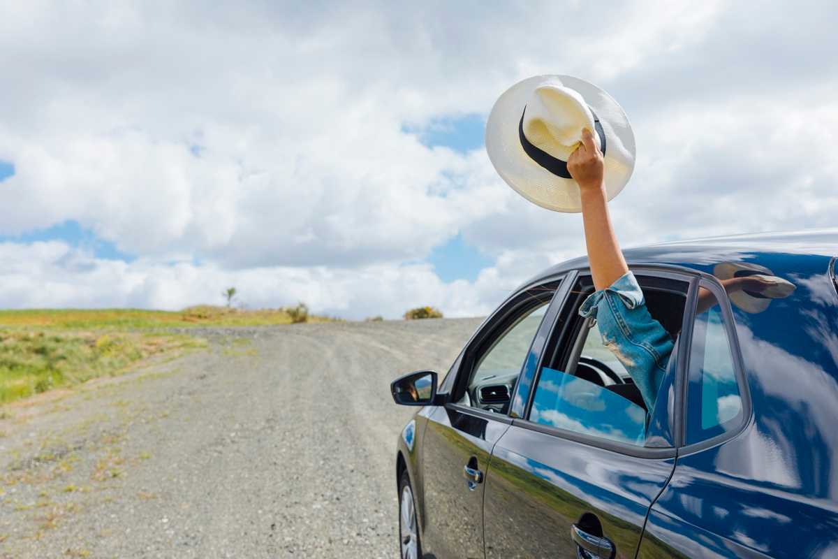 Confronto fra auto a benzina ed elettrica